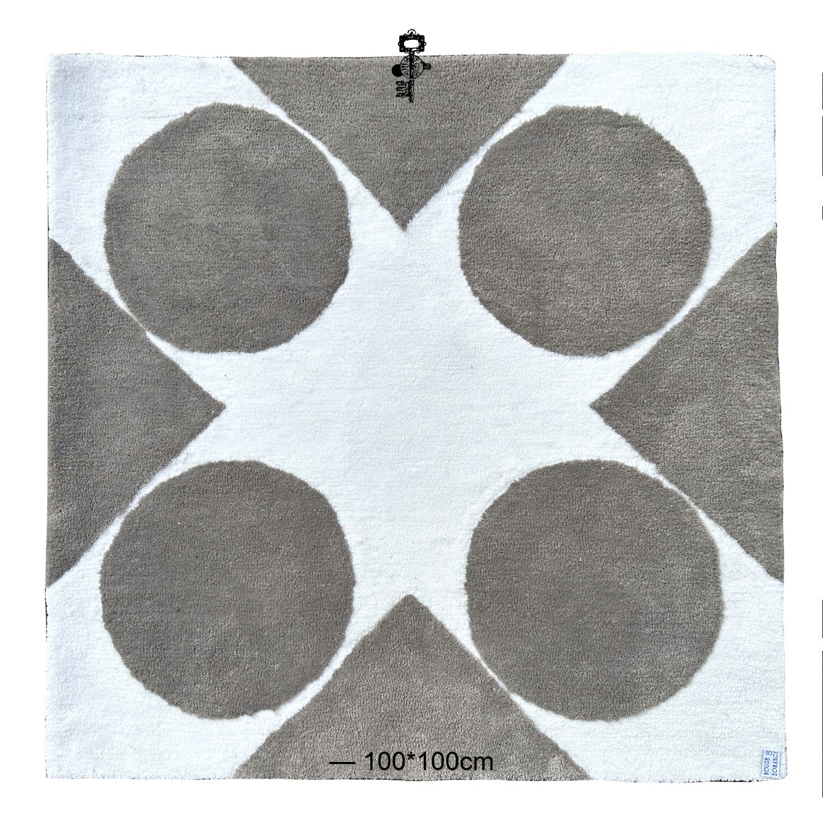 Geometric Square Rug — Four Circles