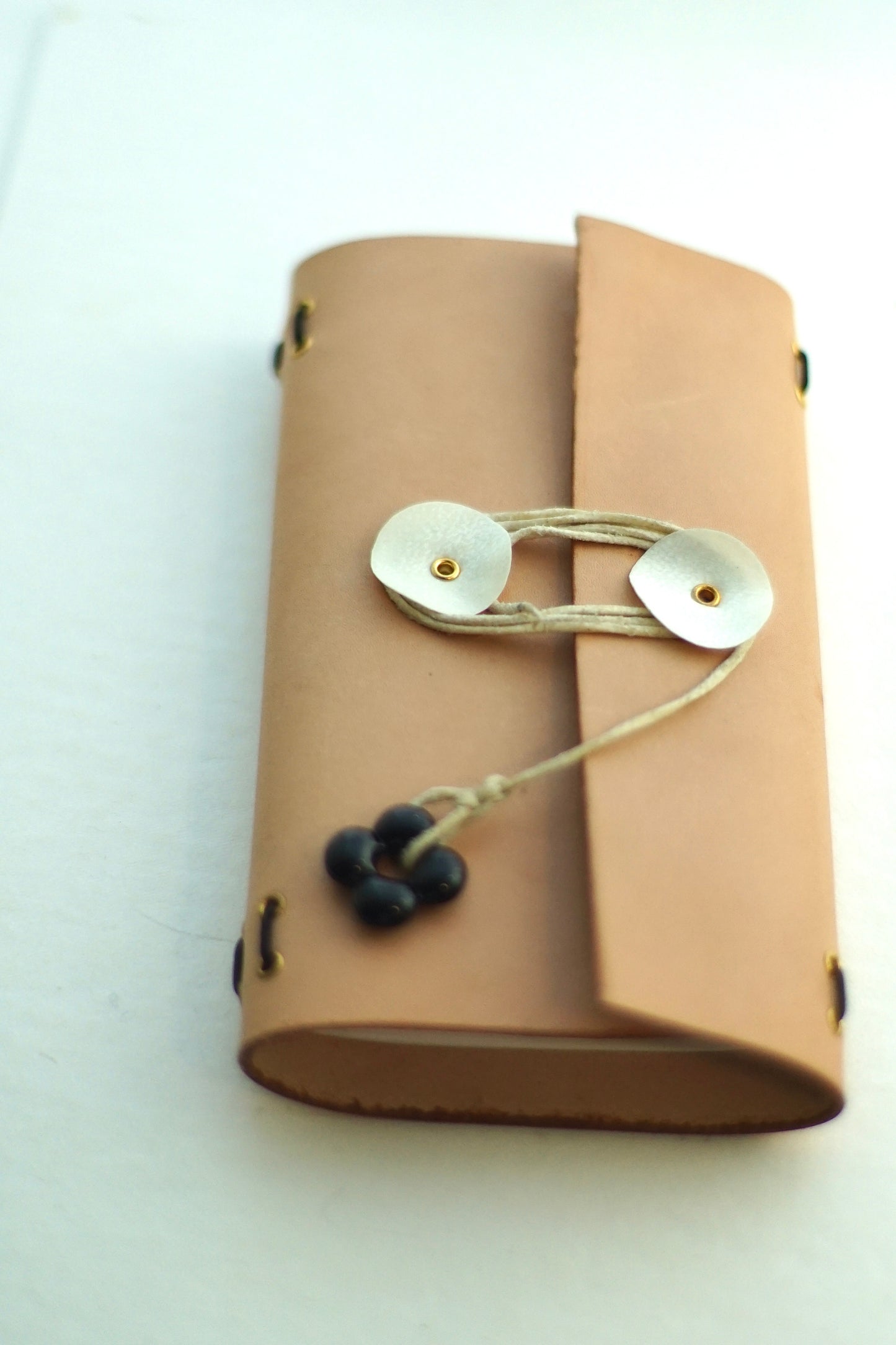 Leather Notebook – Handmade Refillable Journal in Vegetable Tanned
