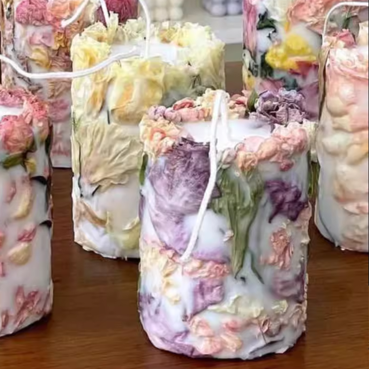 Cylinder rose embossed scented candle soybean wax home decoration gift