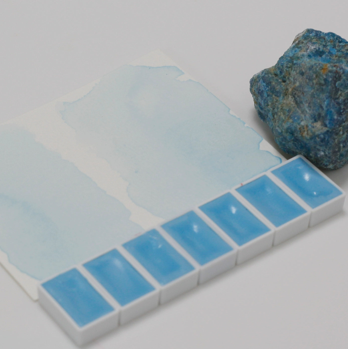 Blue ApatiteGenuine Natural Mineral Solid Handmade Watercolor Pigment Ice Blue