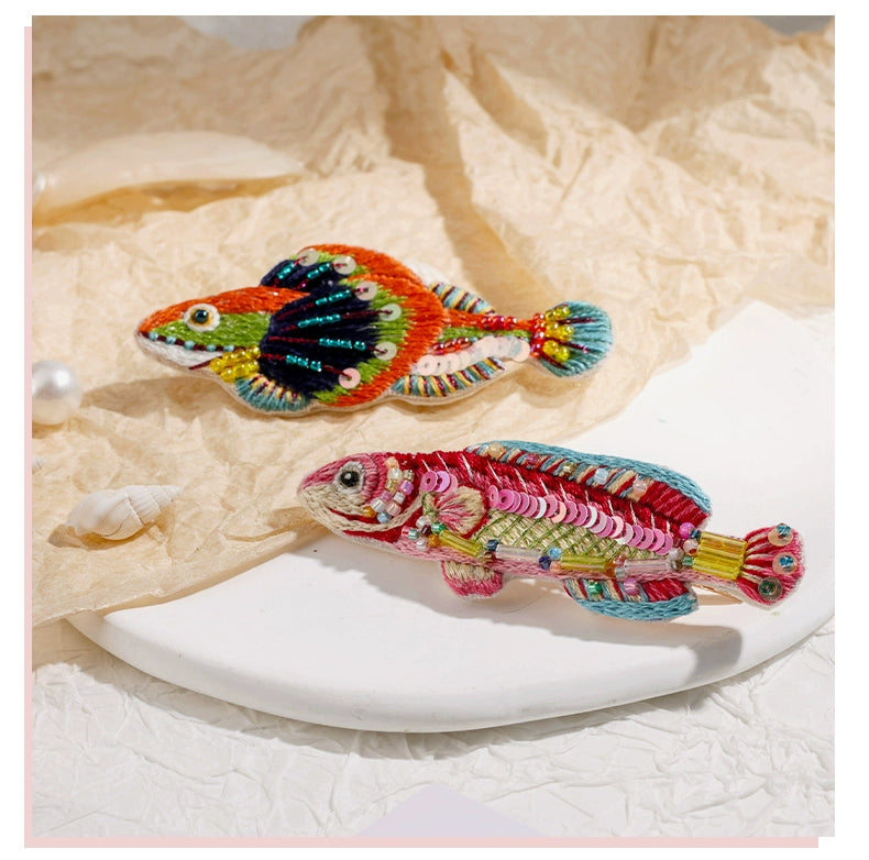 Handmade Embroidered DIY Material Bag, Small Fish Brooch, Four-piece Set, Variable Hairpin Gift