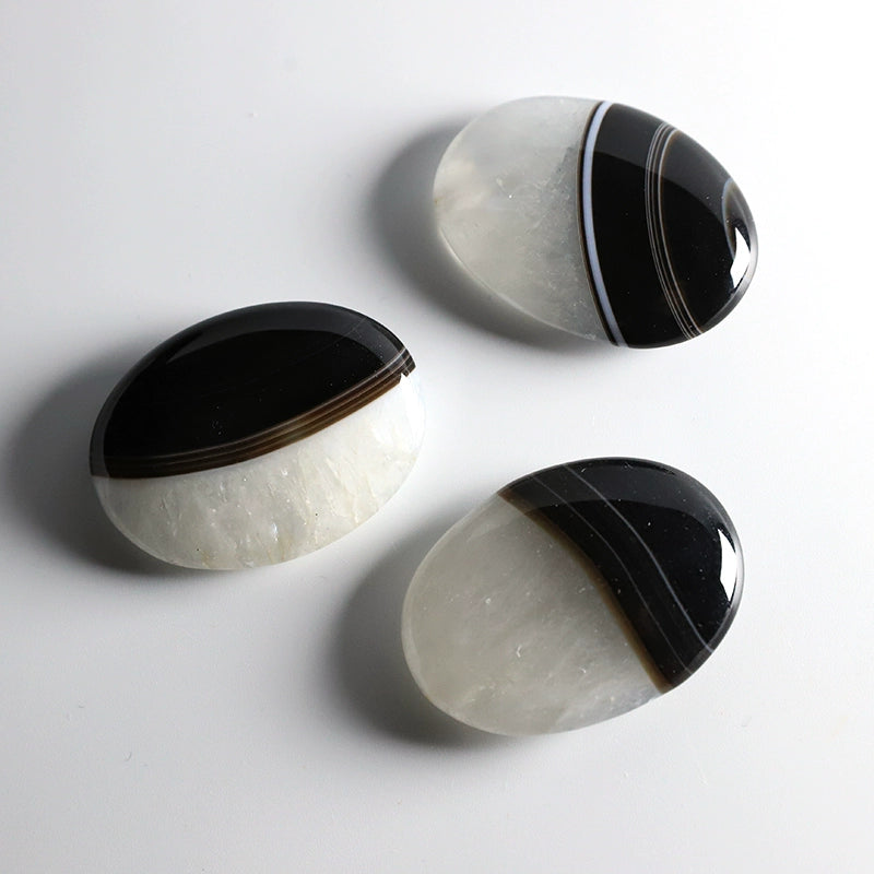 Natural circular black and white agate mineral crystals